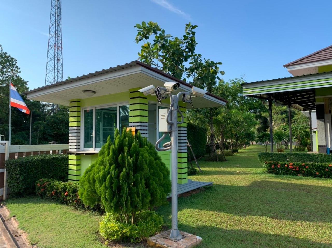 Aranya Resort Чумфон Екстериор снимка