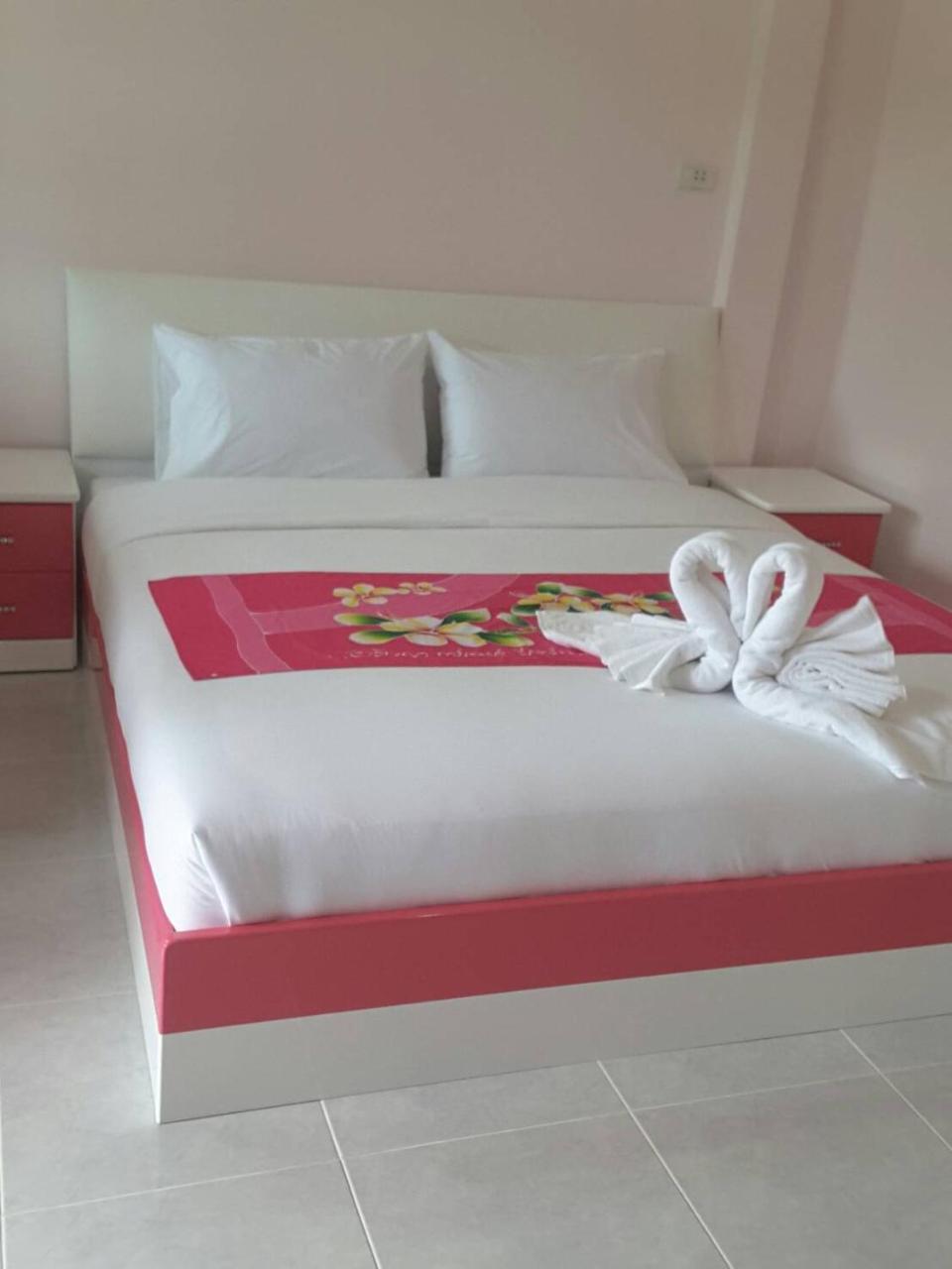 Aranya Resort Чумфон Екстериор снимка